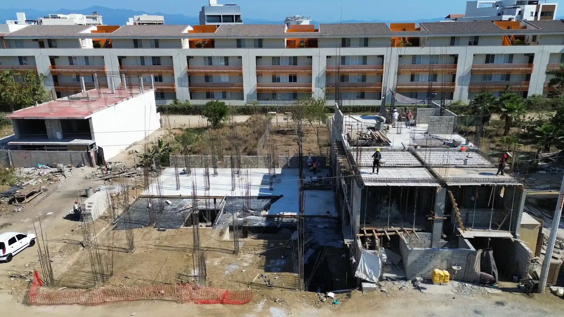 Proceso de construcción de la torre Cruz 2